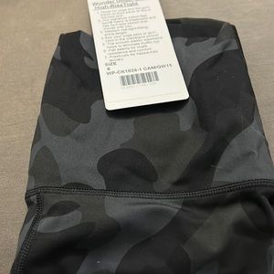 Lululemon women’s pants